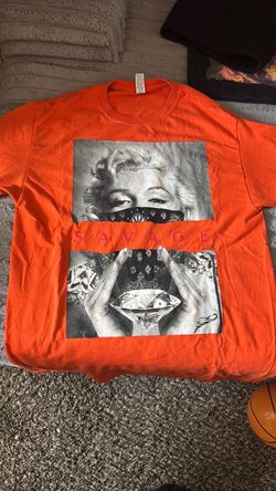 savage shirt size M