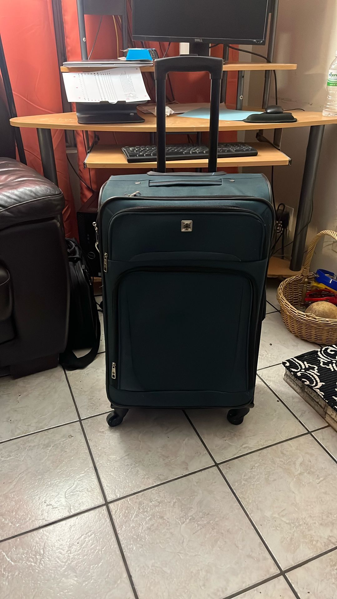 26 Inches Check In Airplane Luggage