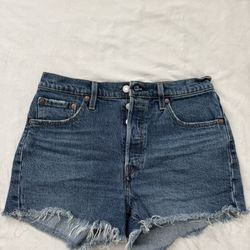 levi’s 501 shorts 