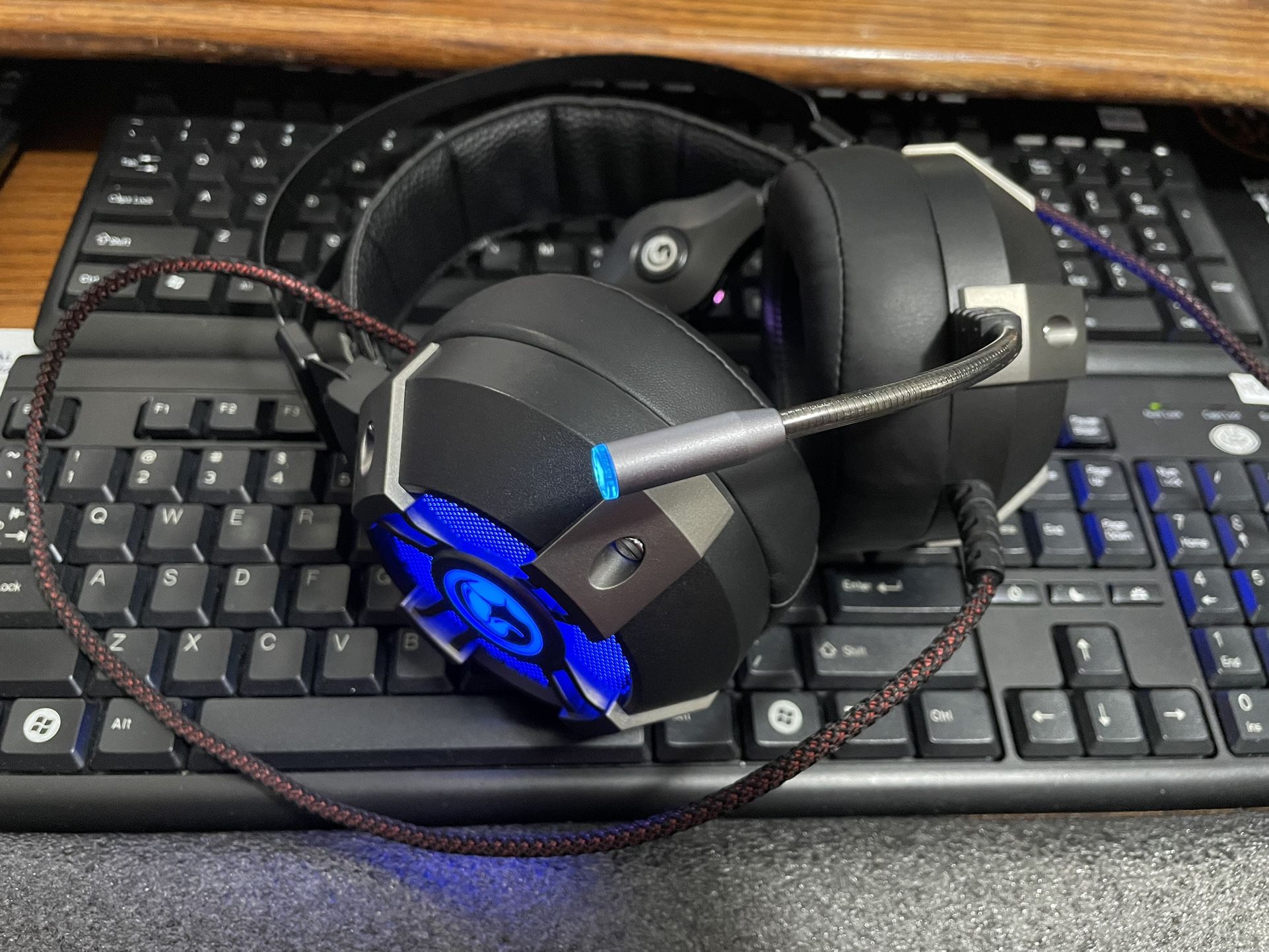 Gaming Headset w/Microphone