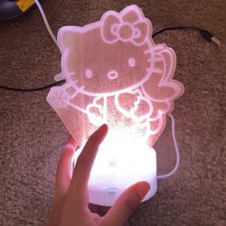 Hello Kitty Lamp