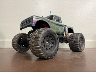 2 Traxxas RC cars $450 for the pair