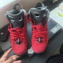 Jordan 6 size 9.5