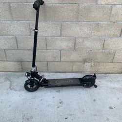 Electric scooter Gilion