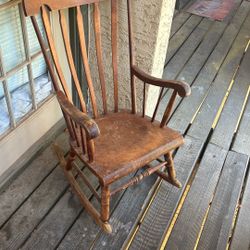 Wooden Rocking Chair 