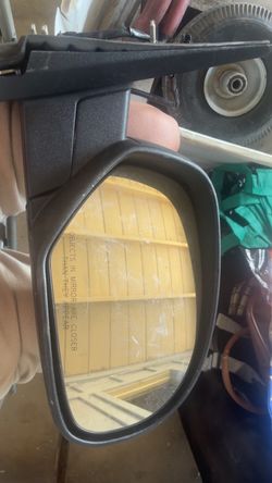 2009 Chevy Silverado mirror