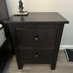 Nightstand and table lamp