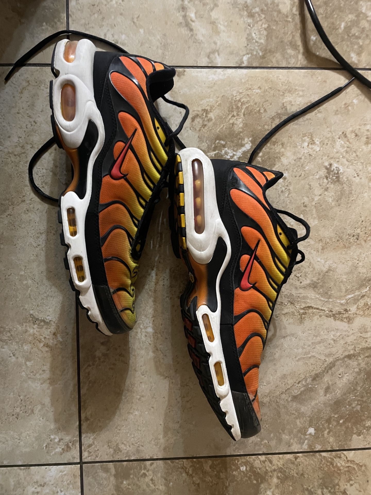 Men’s Nike Air max Plus Shark Attack 