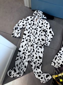 Dalmatian costume child size large.