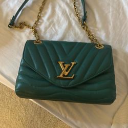 Louis Vuitton Purse 