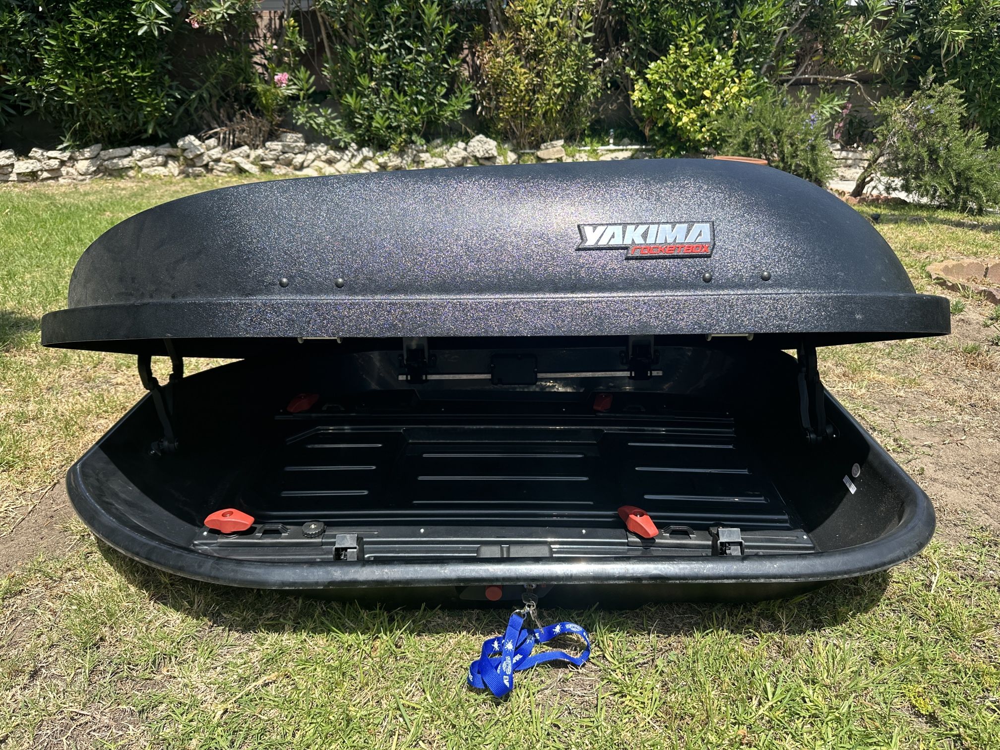 Yakima Rocketbox Pro 12 Luggage Box