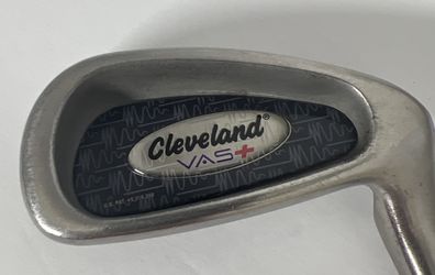 Cleveland VAS+ 4 Iron / Cleveland VAS Firm Flex Steel Shaft 38.5”  RH GOOD GRIP