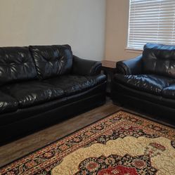Black Leather Couch And love Seat Combo