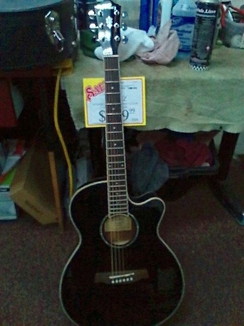 Ibanez AEG1011-BK-3R-01 black 6 string acoustic electric guitar w/hard sided case. Inv # 96091407828