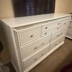White with Silver Sparkle Diamonds Dresser