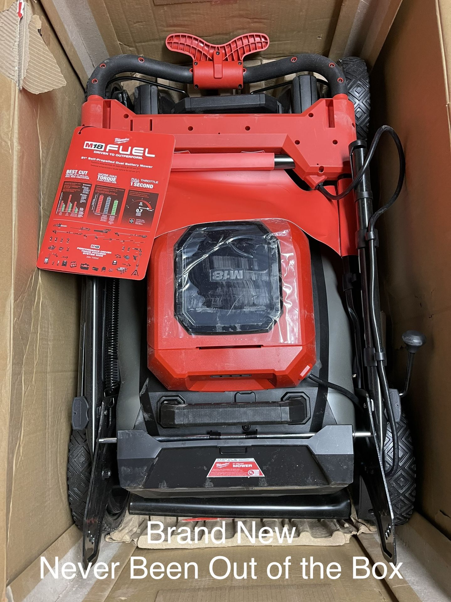 Milwaukee M18 FUEL 21” Self-Propelled Lawn Mower - Tool Only