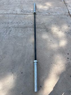 Prx Olympic weight bar 7ft 45lbs