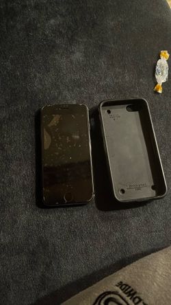 iPhone 8 unlock (best offer)