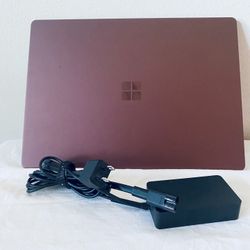 Microsoft Surface Laptop Intel Core i7, 16GB RAM, 500 GB SSD, Win 10