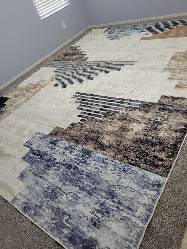 Big Area Rug "Brand New" 9×12