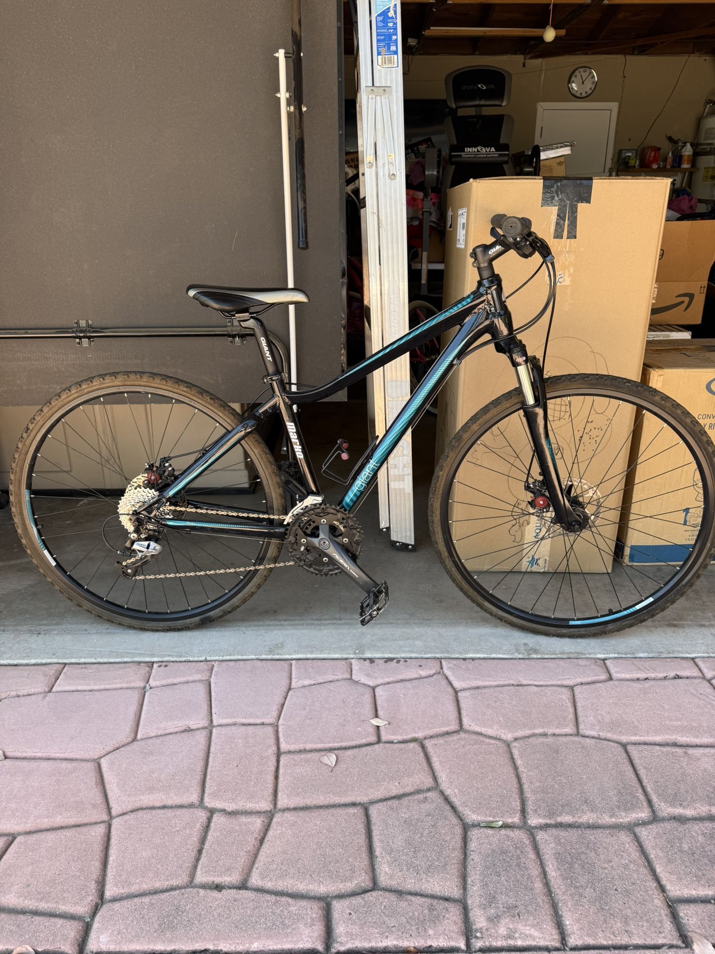 Giant Roam Bike $260 /obo