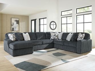 Midnight-Madness Gunmetal 4-Piece Sectional with Chaise
