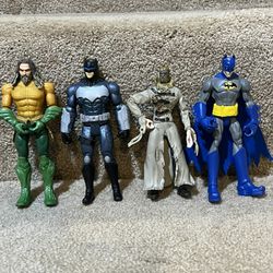 Dc Comics lot of 4 Batman Aquaman Scarecrow Justice league figures posable 6”