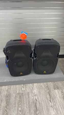 Akustic speakers