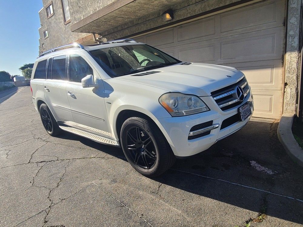 2012 Mercedes-Benz GL-Class