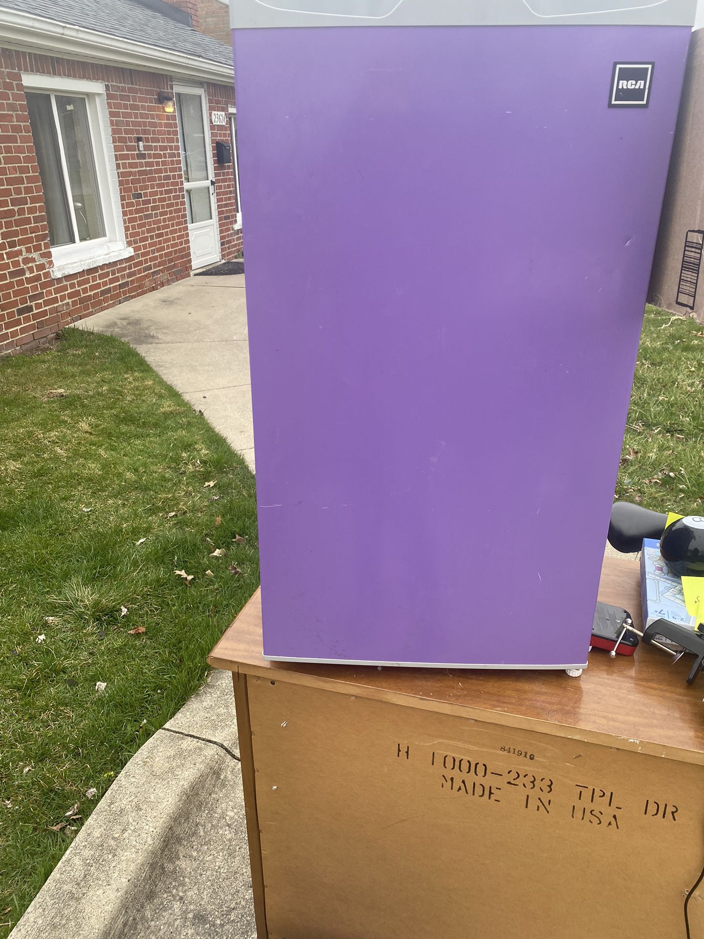 Mini fridge(Purple)