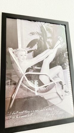 Marilyn Monroe Black & White frame
