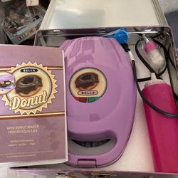 New Bella Donut Maker 