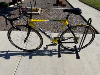 Tirreno Razza-1000 Road Bike (54cm) – Shimano Ultegra / Easton Wheels