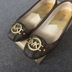 Michael Kors Size 7.5