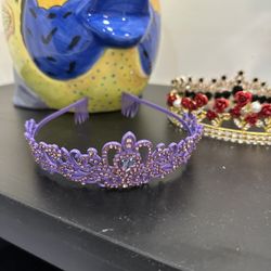 Crowns For Fee then Girls