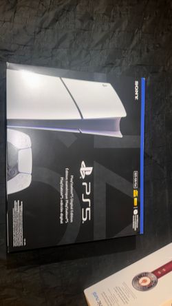 pS5 brand new in the box unopened