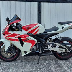 2006 Honda CBR 600RR