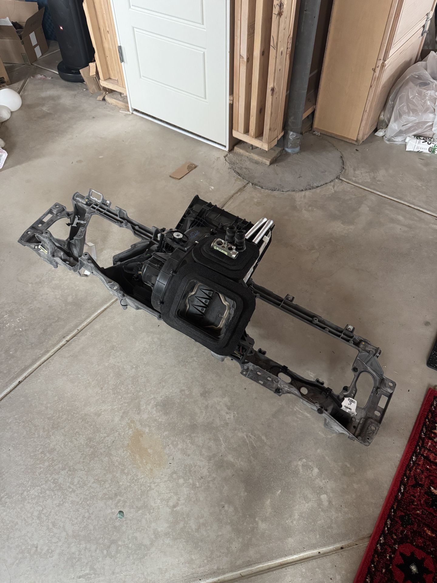 Range Rover Evoque HVAC Heater Core & Dashboard Support Frame Assembly