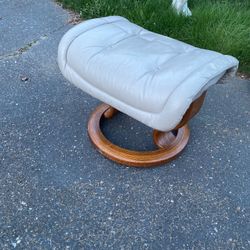 Ekornes Ottoman