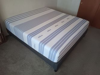 Memory Foam King Bed & Frame