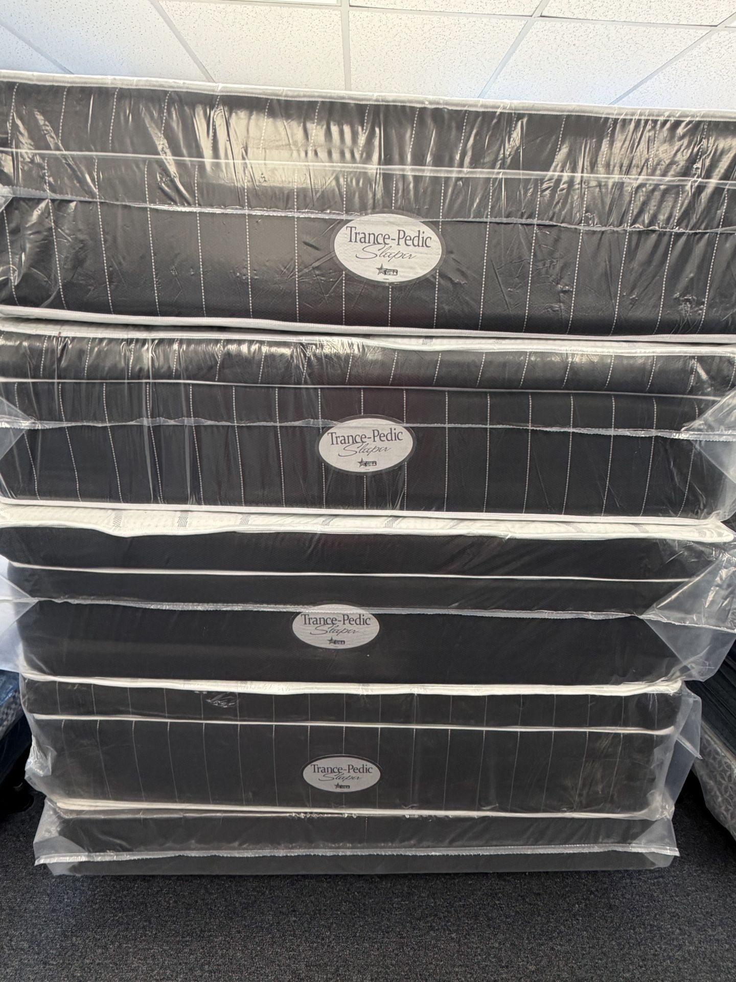 KING PILLOW TOP MATTRESS AND COLCHONES ONLY $320