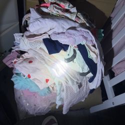 Girl clothes  0 to 6/9 months