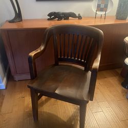 Antique 1923 Bankers/Courthouse Chair $35 OBO 