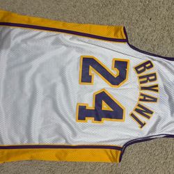 Kobe Bryant #24 Lakers Jersey Adidas Size Large
