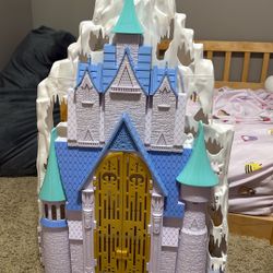 Elsa Castle 
