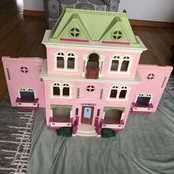 Loving Family Doll House doll