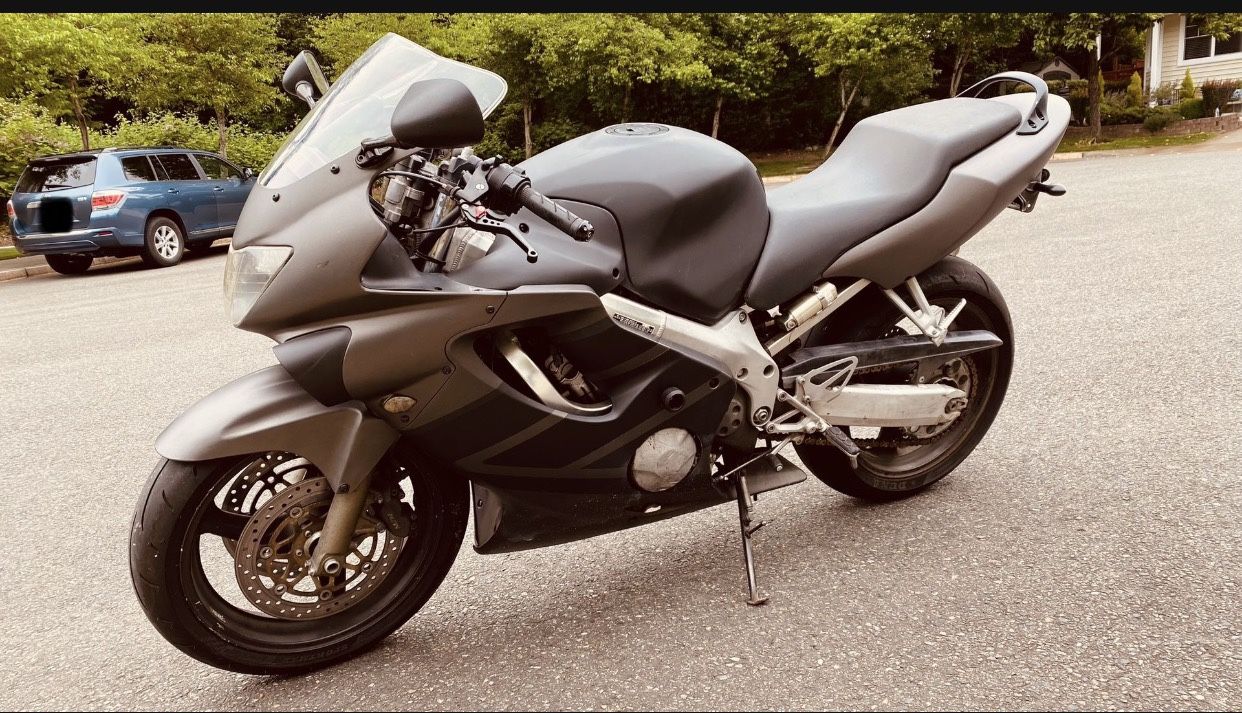 2000 CBR600f4