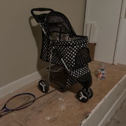 dog stroller 