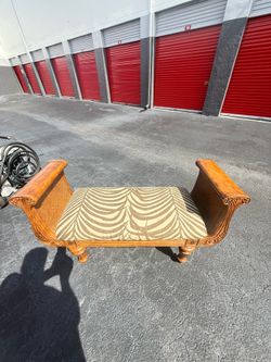 Loveseat vintage palms wood