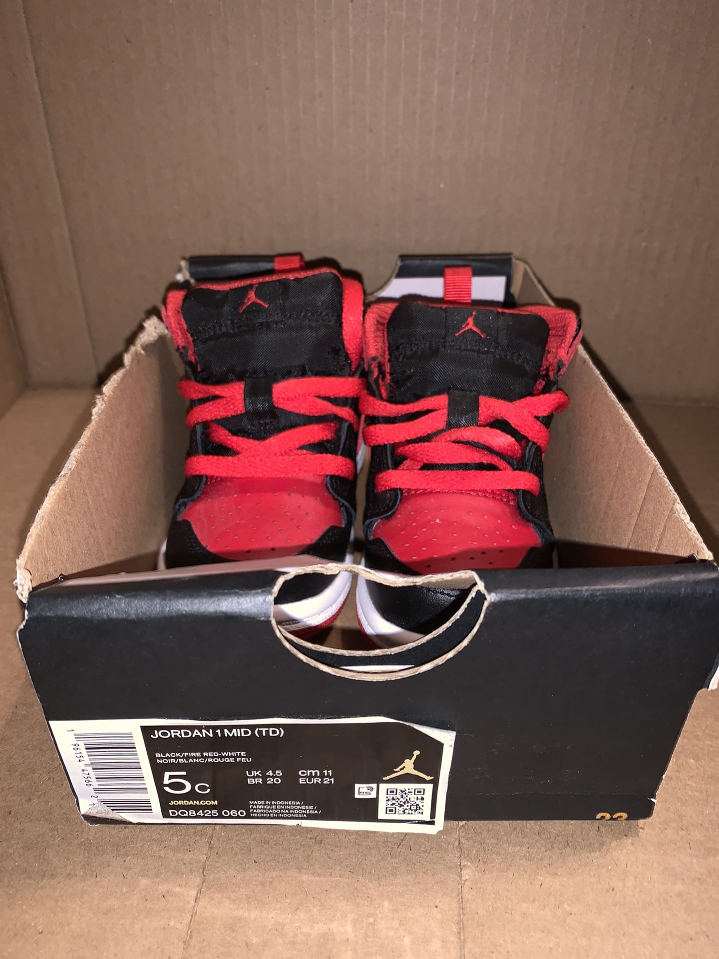 Nike Jordan 1 Toddler Red Black  Kids Mid Shoe Size 5 